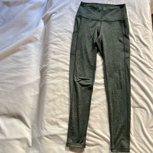 💜 2 for $12 - aerie Chill Play Move Leggings. Size Medium. Green/grey Heather.